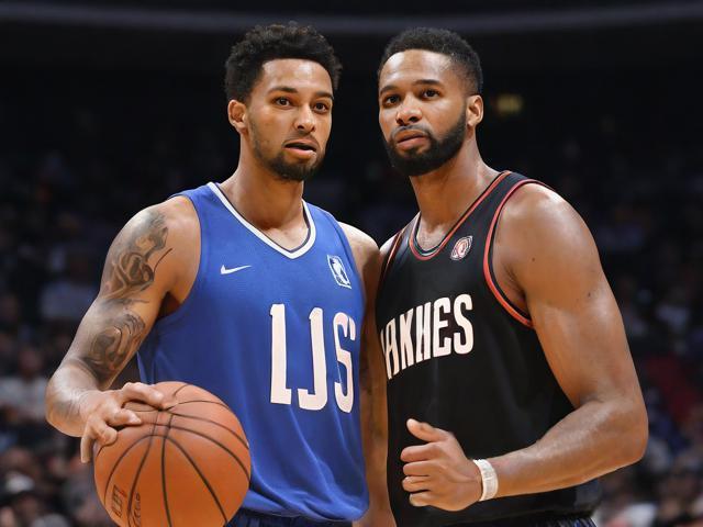 流行天王与篮球之神同框互动，教学又单挑