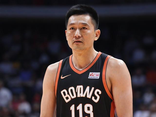 杨汉森试训爆发 潜力媲美约基奇