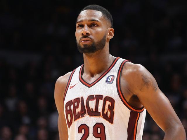 拉简·朗多：NBA最难防的重型双能卫