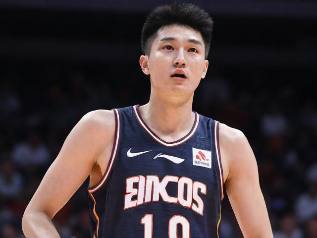 中国控卫遭忽视 孙永辉赵维伦被弃用