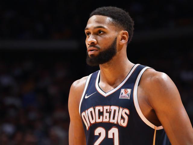 亚当斯文班亚马：文化沉浸之旅