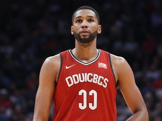 NBA与CBA超巨训练量对比:差距惊人