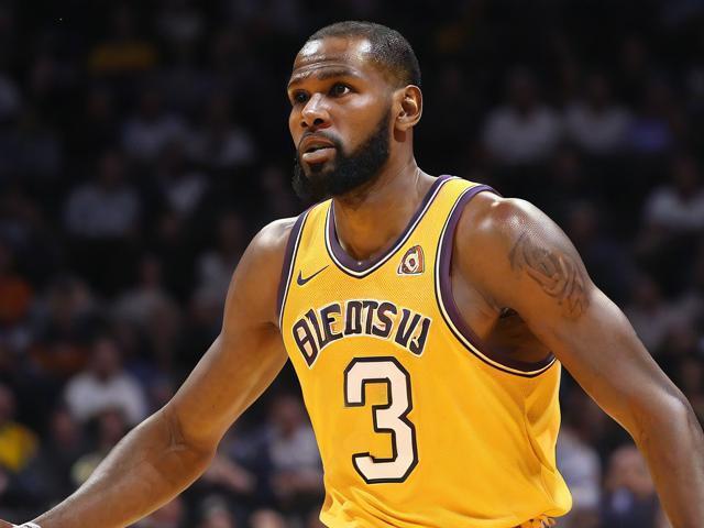 杜兰特VS NFL:垂直弹跳差距惊人