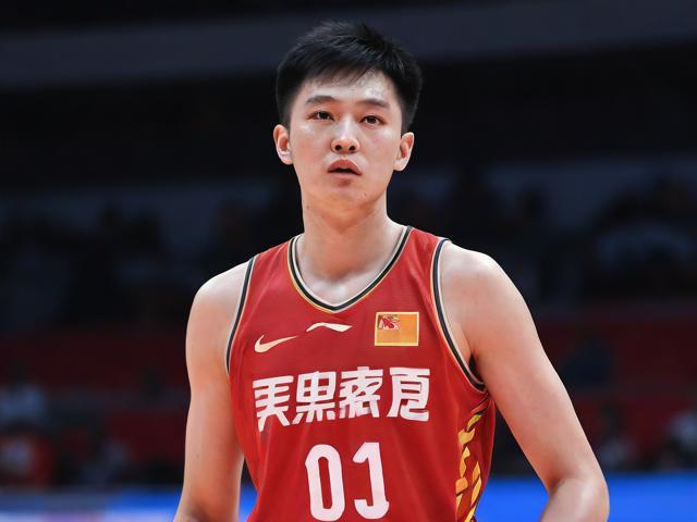 朱芳雨：亚洲第一小前锋与CBA传奇