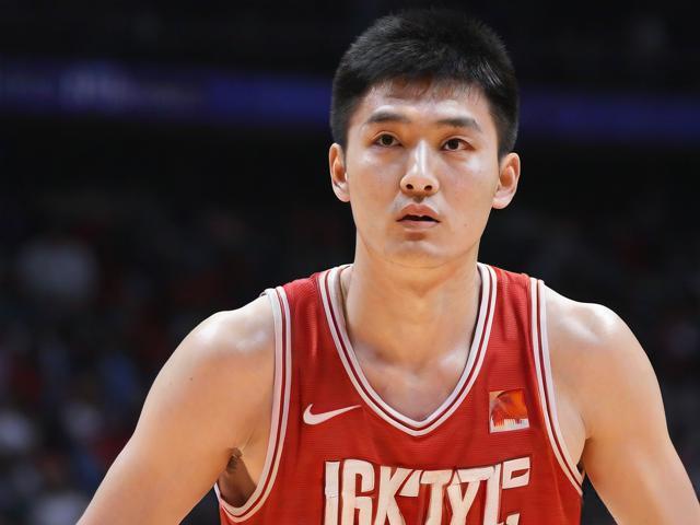 人情世故困中国篮球