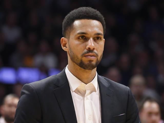 隆多:无投篮控卫的16年成功与教练未来