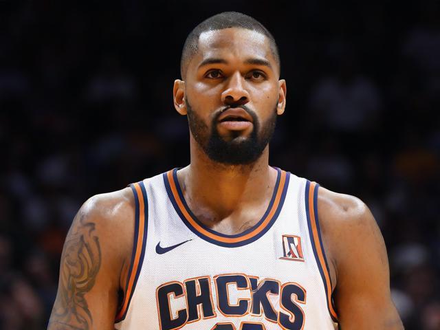 拉简保罗40岁全勤打满82场创历史