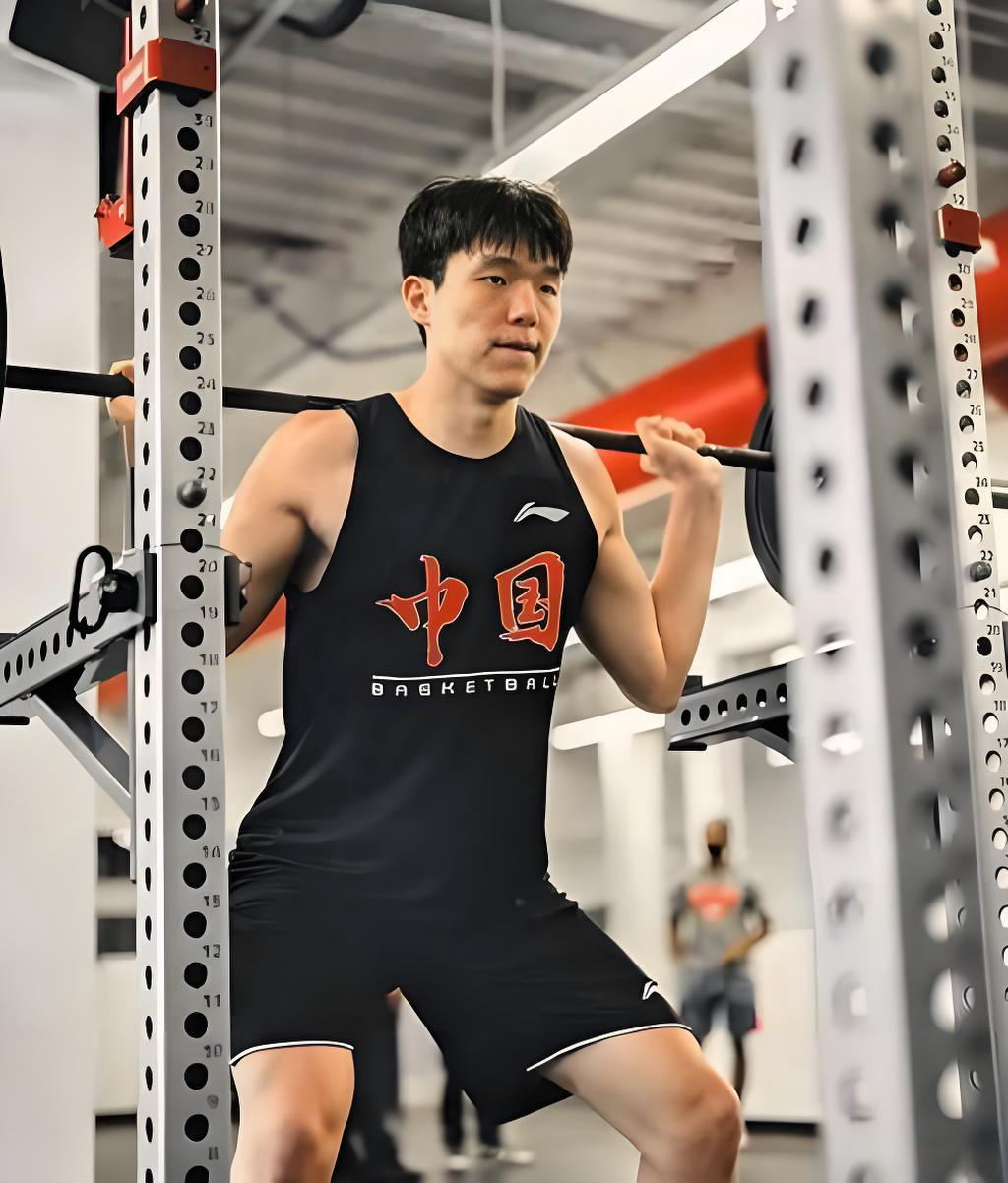 杨瀚森首三分创生涯新高