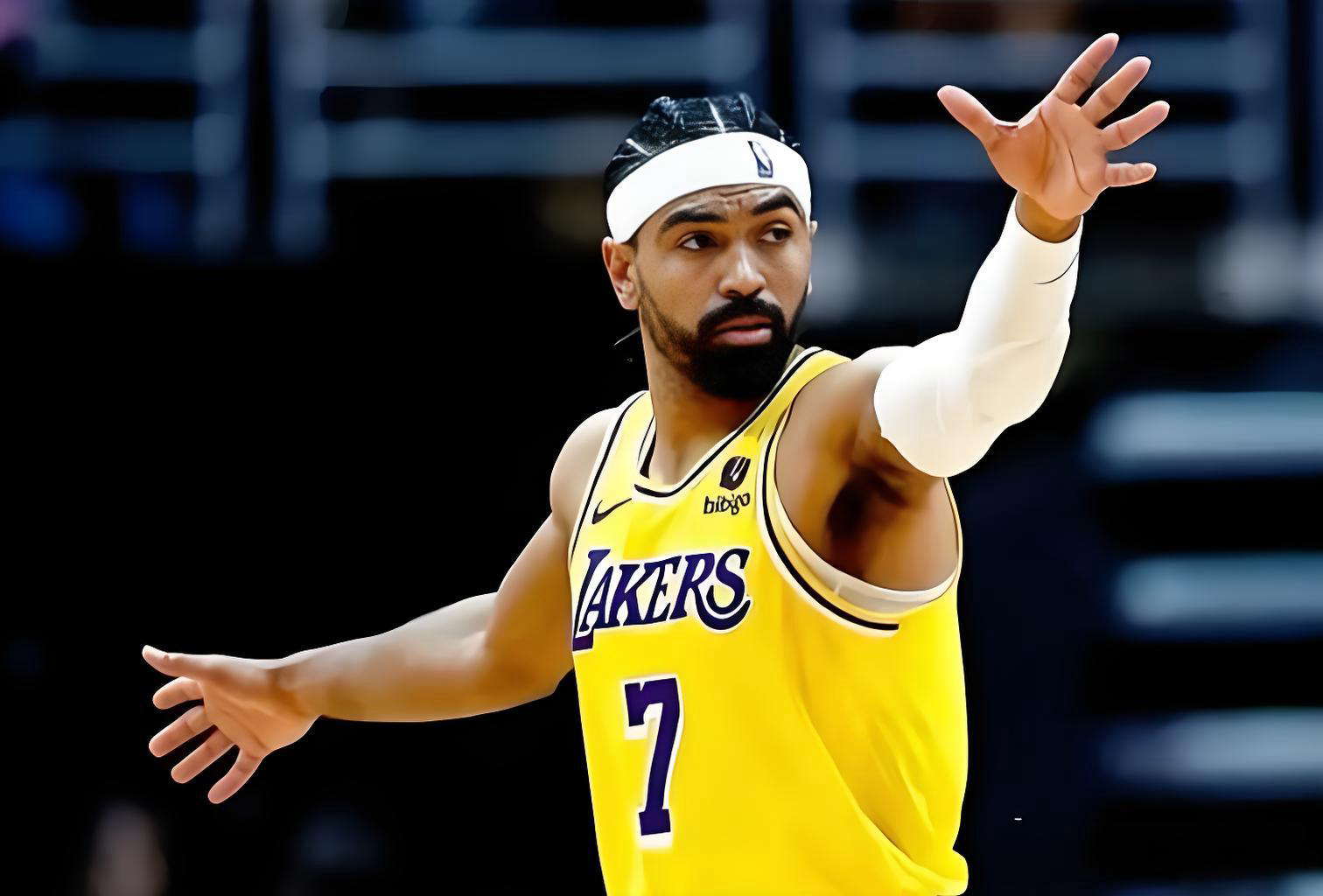 "湖人的防反战术制胜"