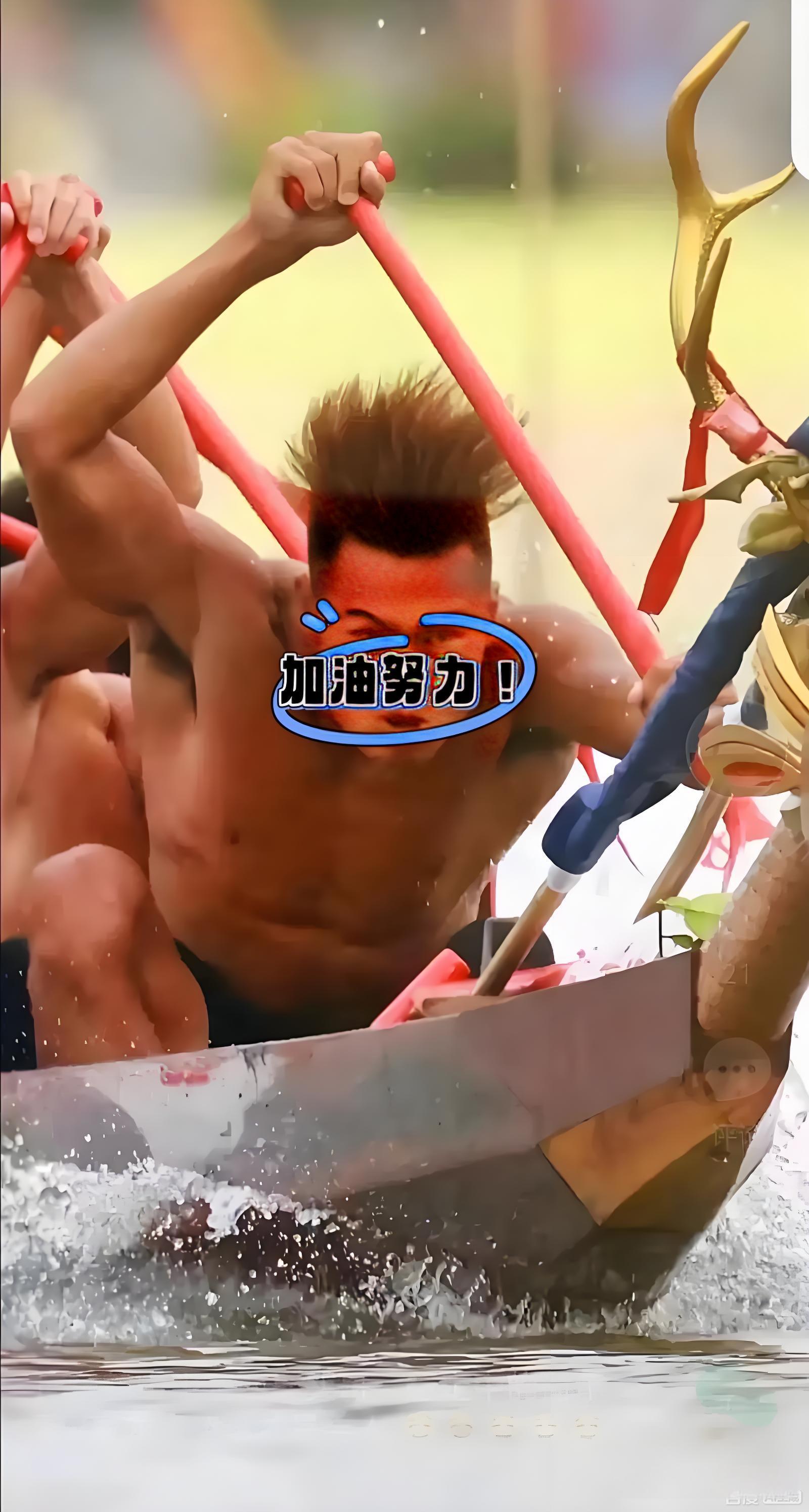 梅西极限挑战巨型娃娃破门