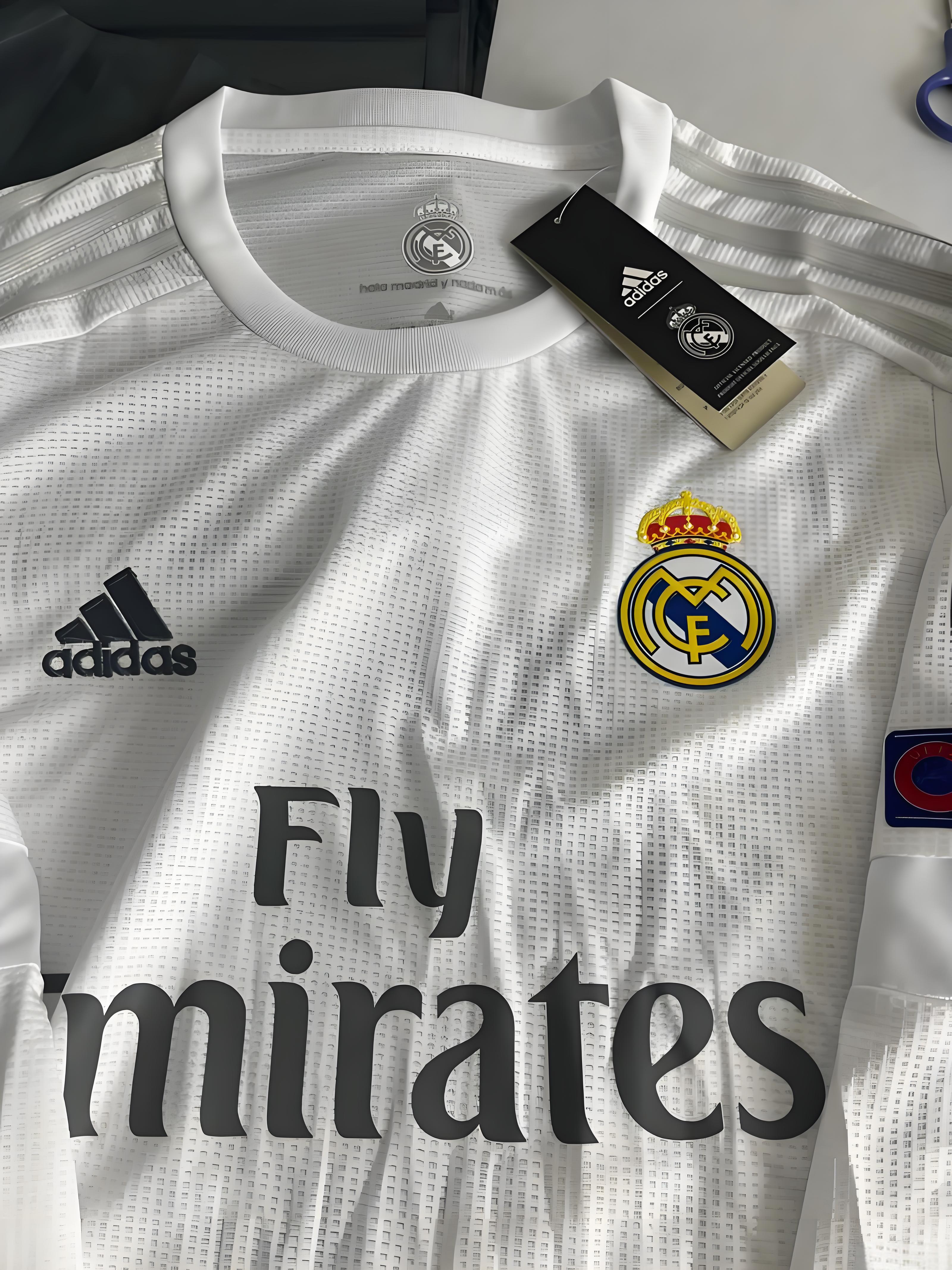 拉莫斯：从青训队长到皇马传奇